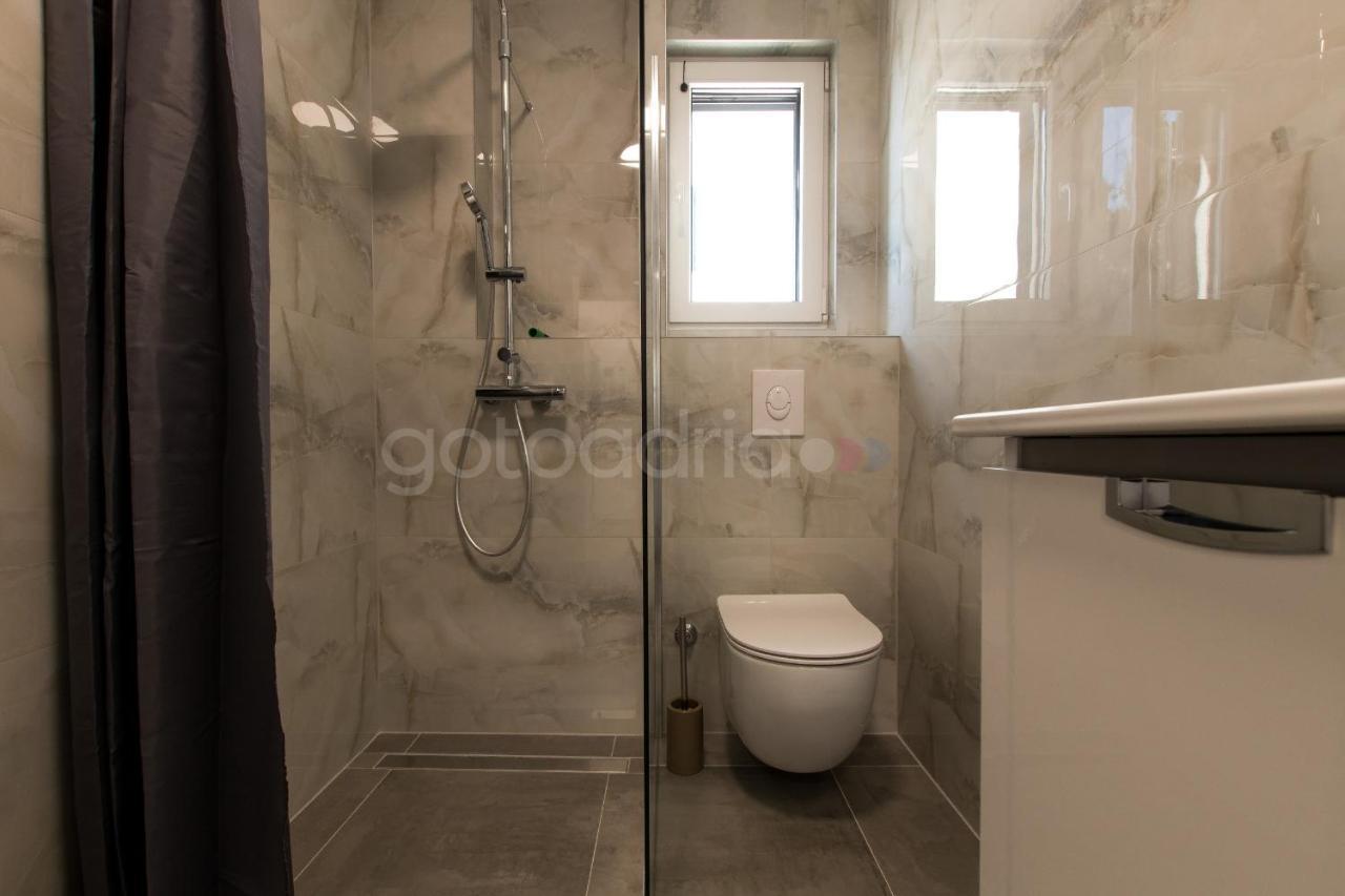Sea View Apartments Diana Makarska Exterior photo