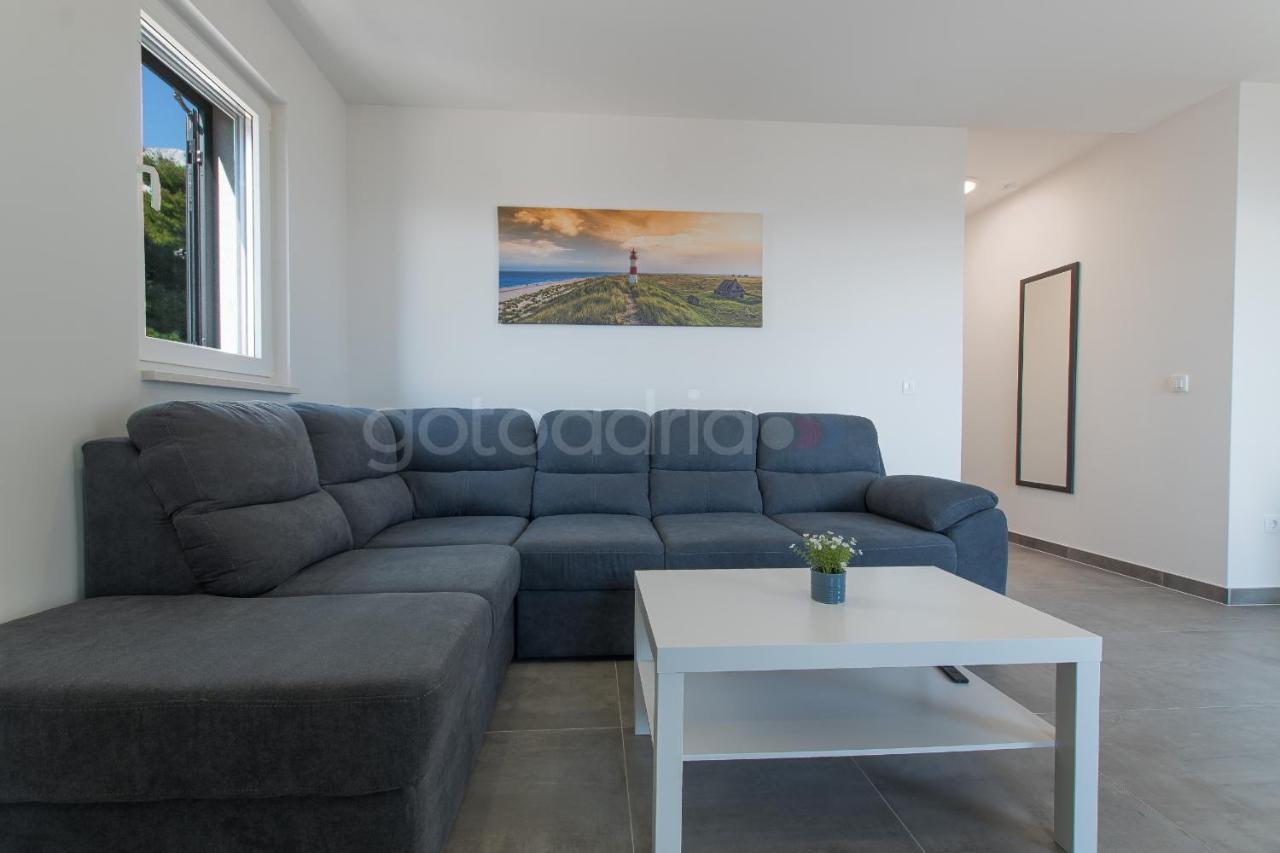 Sea View Apartments Diana Makarska Exterior photo